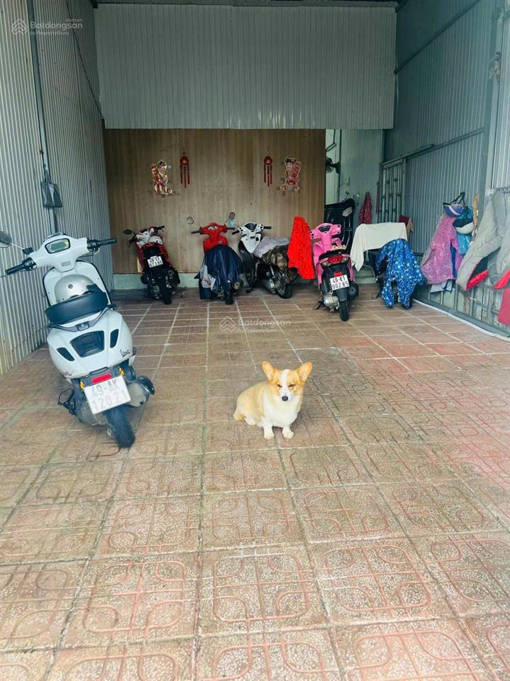 Bán nhà tp bảo lộc đường mặt tiền kinh doanh, 200m2, 5,6 tỷ