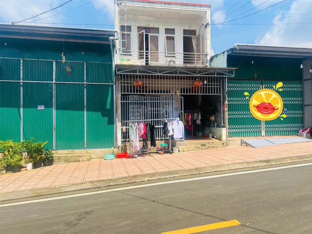 Bán nhà tp bảo lộc đường mặt tiền kinh doanh, 200m2, 5,6 tỷ