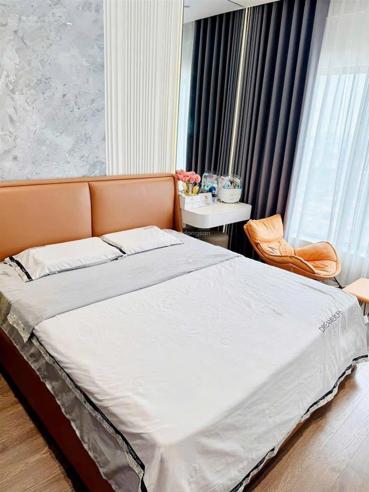 Hàng hiếm! chính chủ cần bán gấp căn 38m2, 1pn toà ecohome, full nội thất, 2,7 tỷ.  0968 989 ***