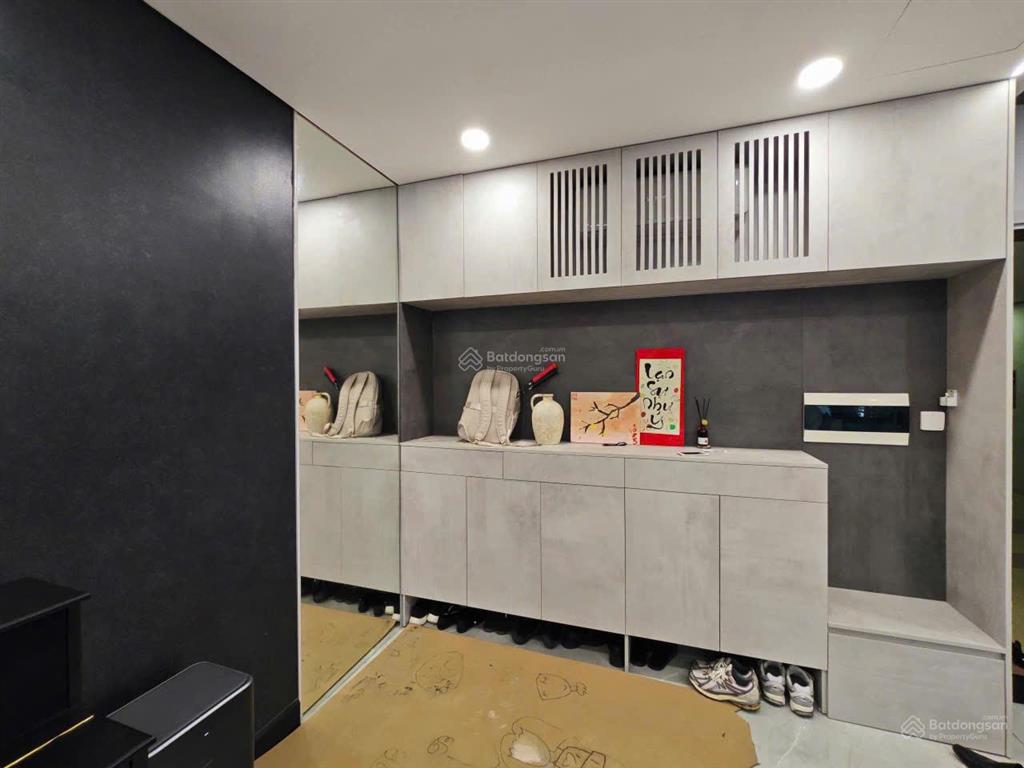 Hàng hiếm! chính chủ cần bán gấp căn 75m2, 3pn cực rẻ tòa the sun mễ trì giá 8,3 tỷ.  0968 989 ***