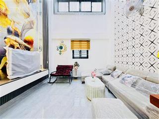 Chỉ 8,x tỷ, khu phân lô, xe hơi vào nhà, thang máy, ngay emart phan huy ích