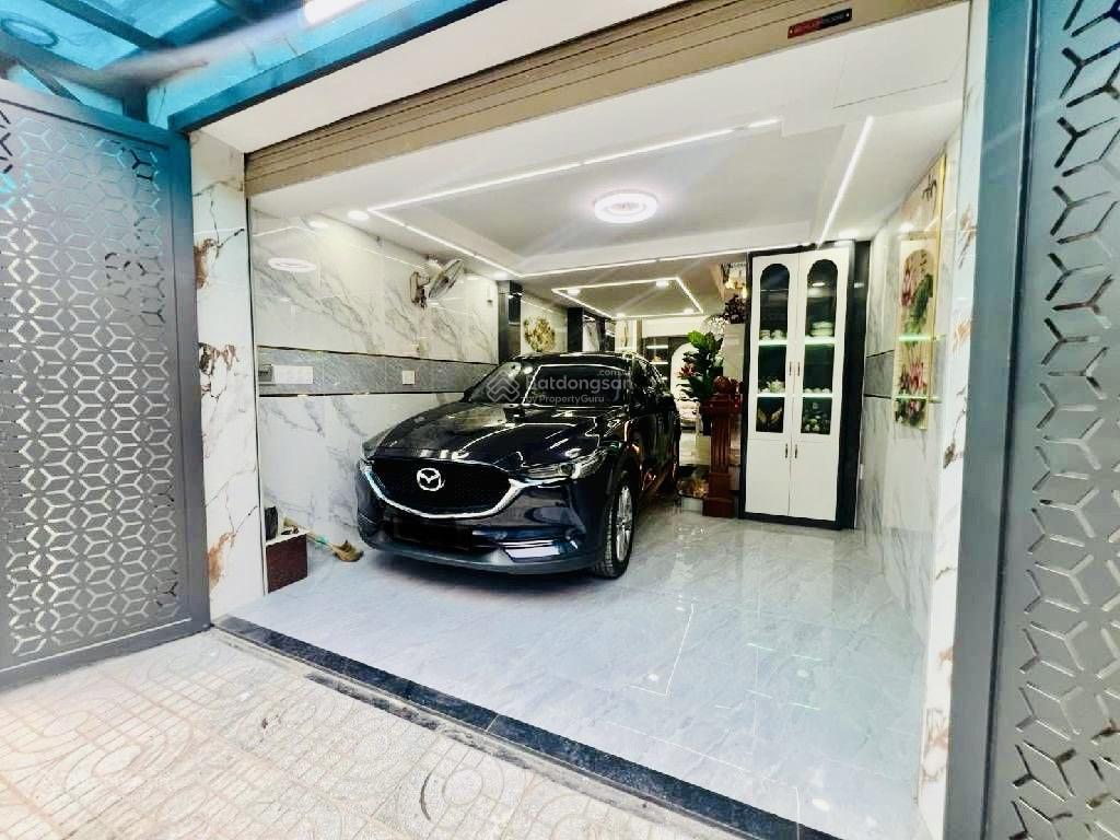 Chỉ 8,x tỷ, khu phân lô, xe hơi vào nhà, thang máy, ngay emart phan huy ích