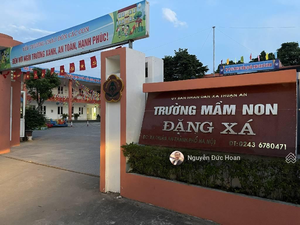 Ô tô 7 chỗ, lô góc 3 mặt thoáng đẹp, dân cư đông đúc, tiện ích đầy đủ, giữ tiền ổn, ở sướng. giá rẻ