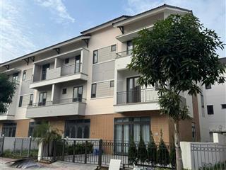 Sốc!! giao bán shophouse sh4 dối diện công viên giá ưu đãi