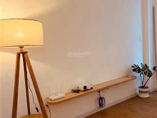 Bán căn hộ góc siêu đẹp 2 ban công, 1 phòng ngủ giá chỉ 2,2tỷ!