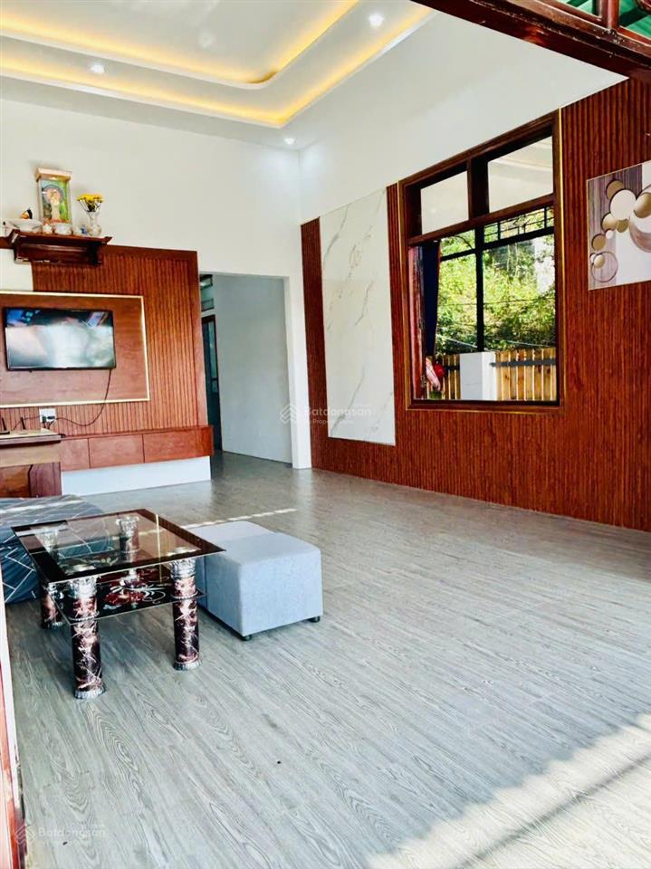 Cho thuê nhà tại dốc quýt, quốc lộ 1a, 5.5 triệu, diện tích 180m2 siêu rẻ đẹp