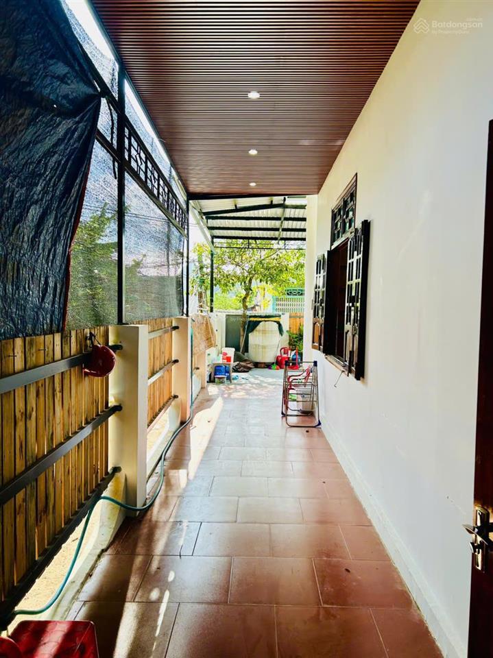 Cho thuê nhà tại dốc quýt, quốc lộ 1a, 5.5 triệu, diện tích 180m2 siêu rẻ đẹp