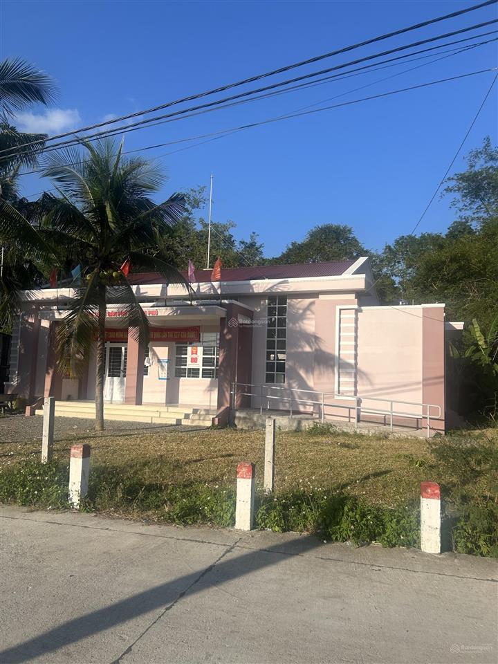 Cho thuê nhà riêng vườn villa, chỉ có giá 15 triệu, dtkv 10000 m2, giá siêu ưu đãi hot hot hot