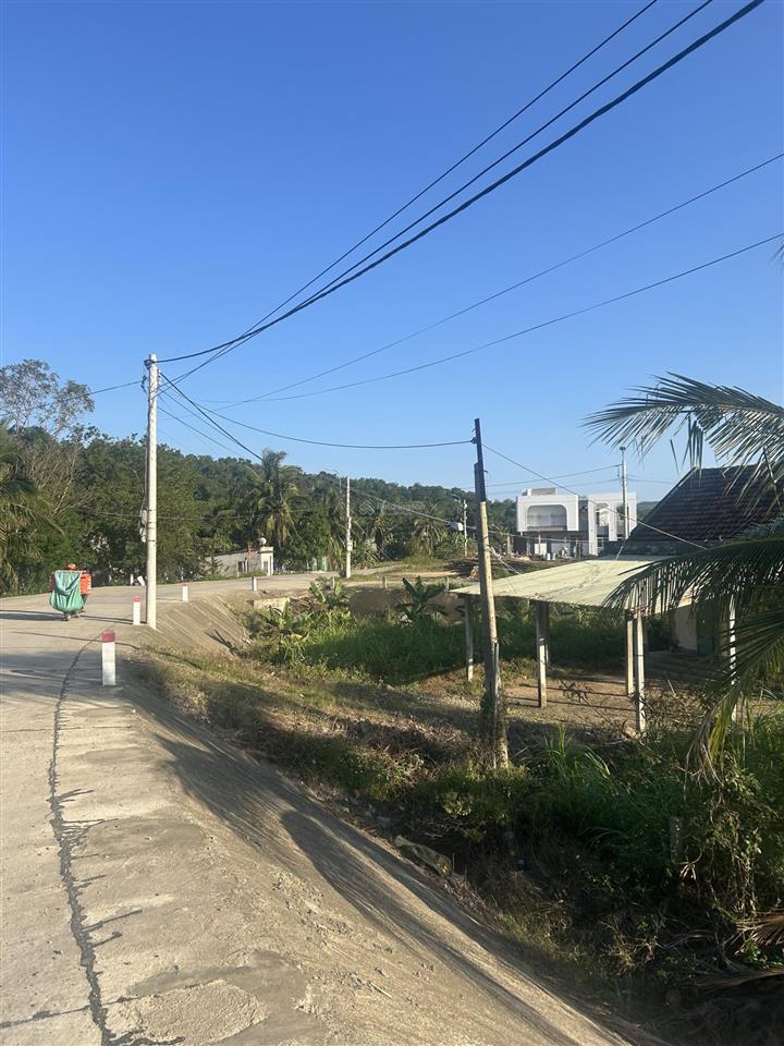 Cho thuê nhà riêng vườn villa, chỉ có giá 15 triệu, dtkv 10000 m2, giá siêu ưu đãi hot hot hot