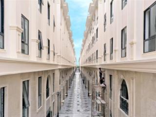 Vạn phúc city chủ cần bán gấp căn mặt tiền đinh thị thi (35m). giá 40 tỷ, sổ hồng.  0937 266 ***