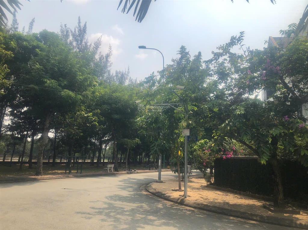 Bán biệt thự góc 2mt view sông ông lớn trung sơn  bình chánh