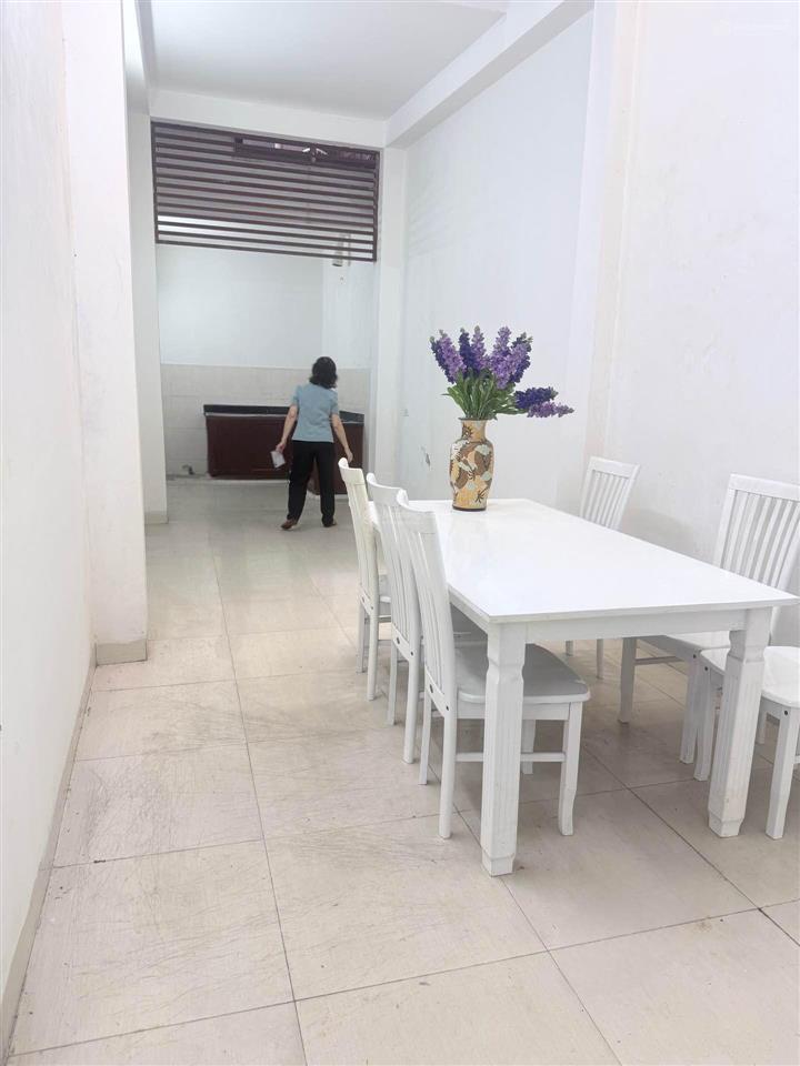 Nhà phố lê quý đôn 61m2 5tầng, 3 thoáng, ô chờ thang máy, ô tô đỗ cách nhà 10m, ba bước chân ra phố