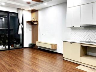 Cho thuê căn hộ 3pn nhà mới 95m2 tại times city kèm slot ô tô vào luôn  mr quân 0988 286 ***