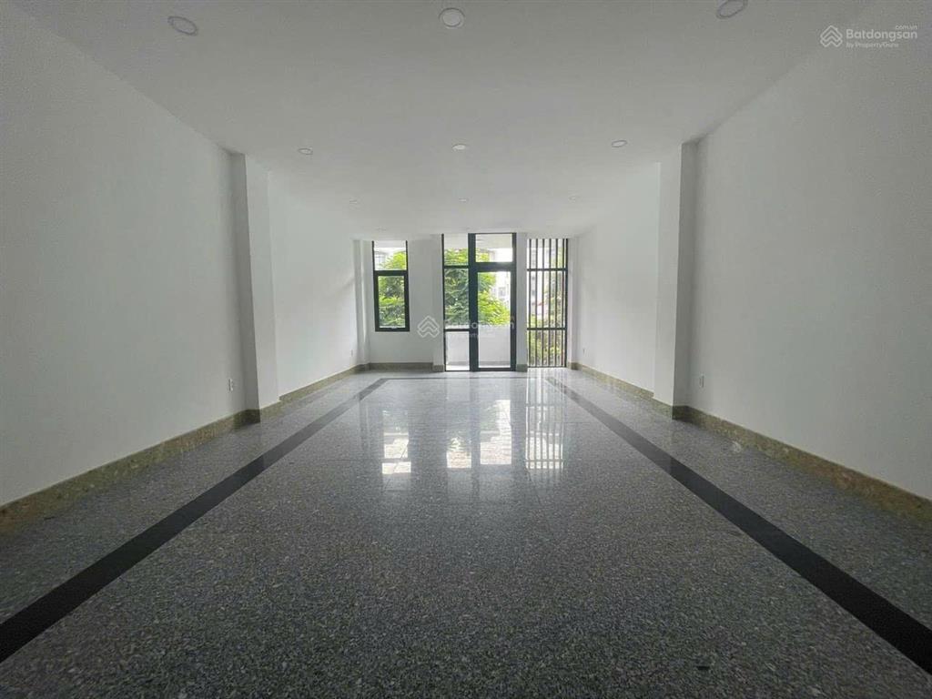 Duy nhất nhà mặt tiền nguyễn thị nhung, hoàn thiện nội thất giá 27,5 tỷ