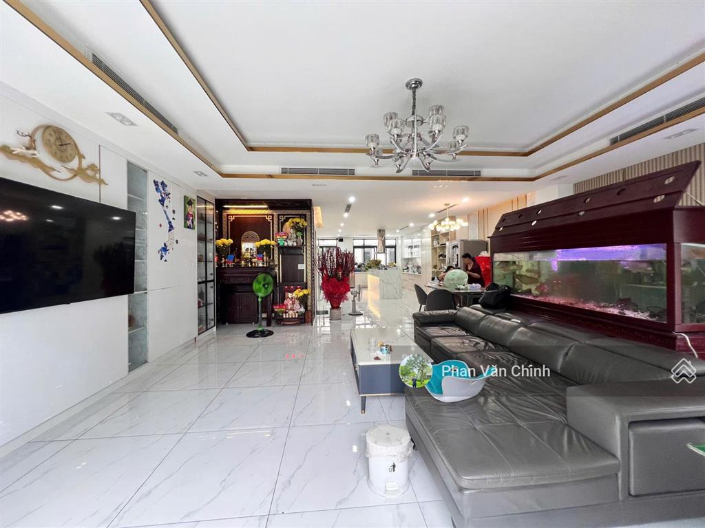 Bán nhà mặt công viên kđt vạn phúc, thủ đức hoàn thiện nội thất giá 33 tỉ