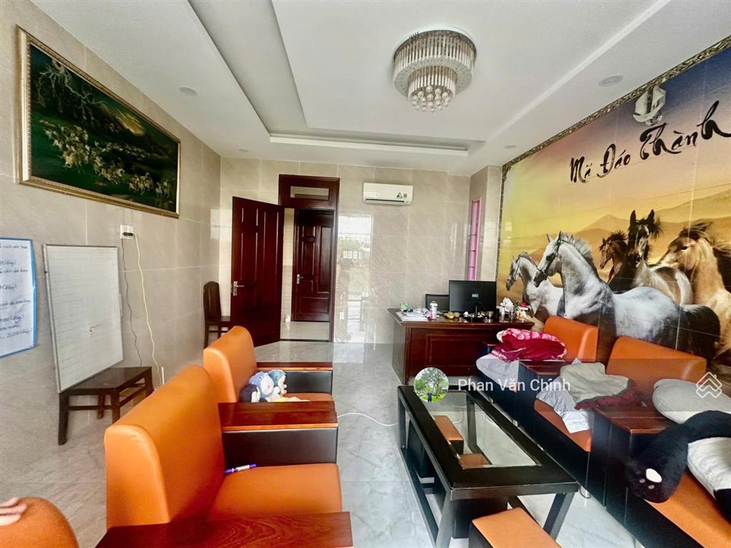 Bán nhà vạn phúc (5x20m) đối diện khu công viên, hồ bơi giá 23,5 tỉ tl