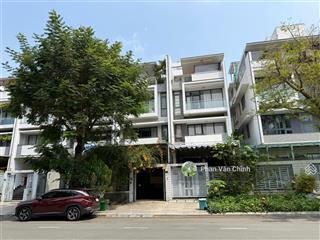 Bán nhà vạn phúc (5x20m) đối diện khu công viên, hồ bơi giá 23,5 tỷ tl