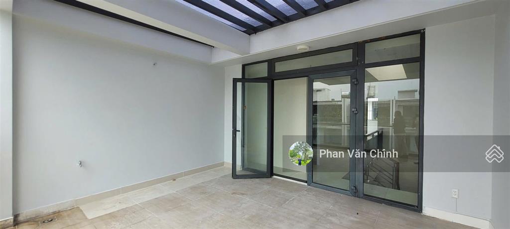 Bán nhà vạn phúc city (5x23= 115m2) hoàn thiện có thang máy, sổ hồng riêng, giá 21,5 tỉ