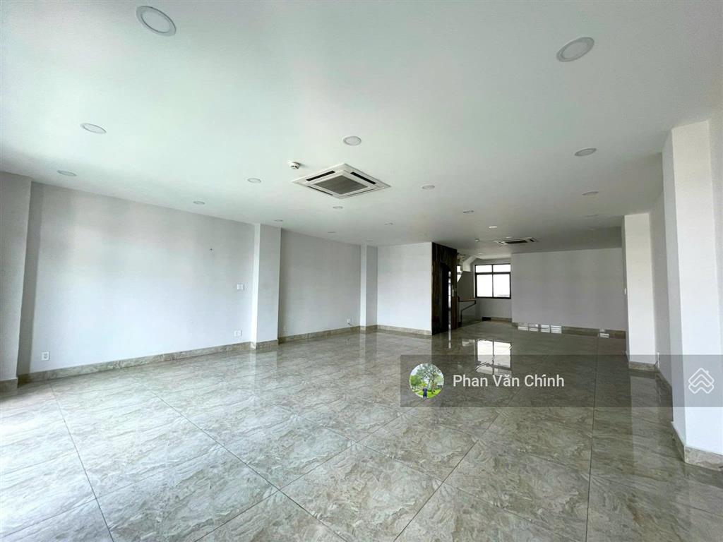 Bán nhà vạn phúc 7x20m hầm 5 tầng, sổ hồng riêng giá 31,9 tỉ