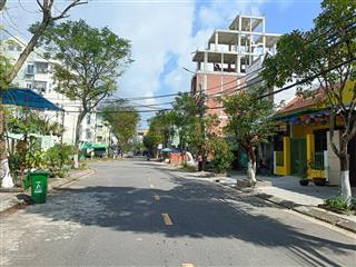 Sở hữu  đất mặt tiền giáp hải  sơn trà  vị trí ở  kinh doanh đều đẹp