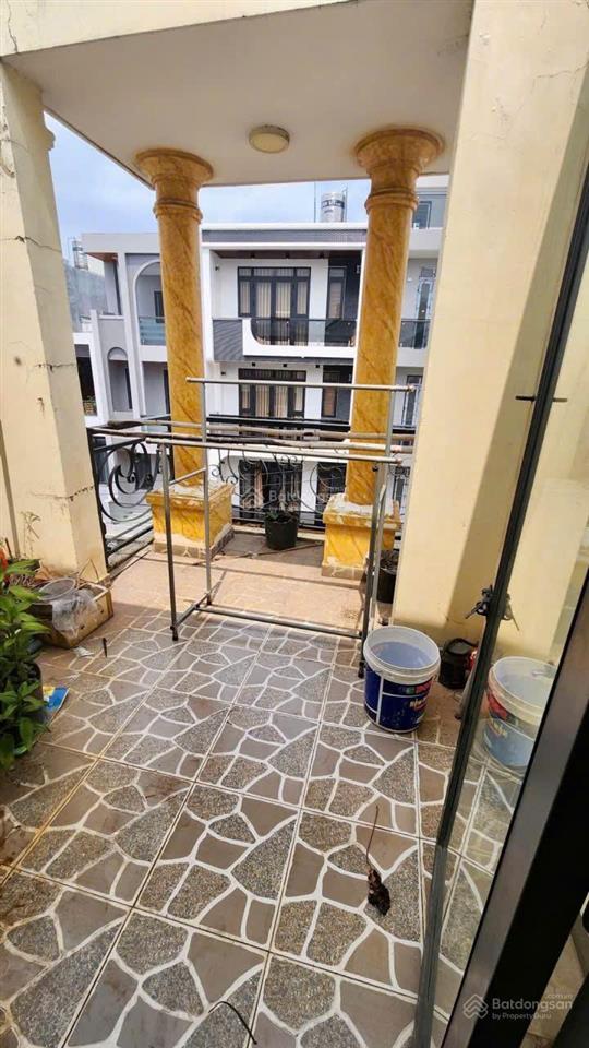 Nhà 4 tầng mới  khu tên lửa  4 pn  hẻm xe tải 10 m  dt 60m2  ngang 5m chỉ hơn 6 tỷ