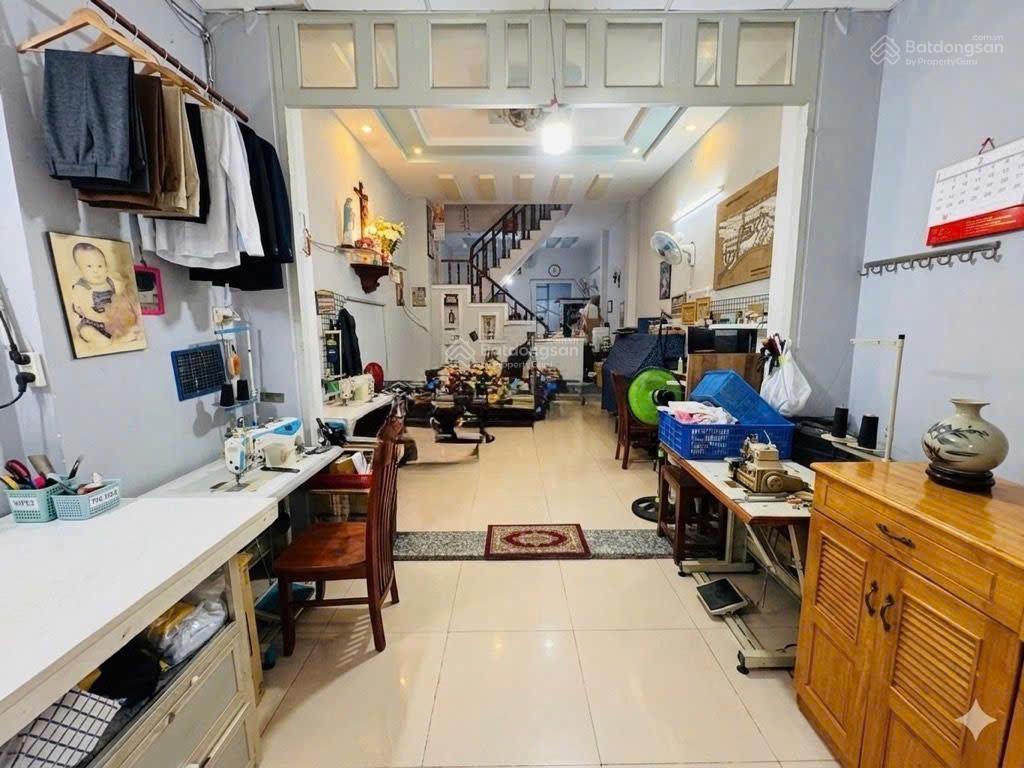 Nhà bình tân hẻm xe hơi thông kề bên aeon tân phú  3 tầng 58m2  hơn 5 tỷ