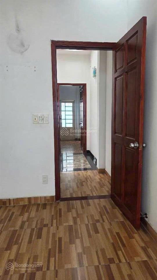 Nhà đẹp hẻm ô tô thông ô tô đậu trong nhà dt 4x17 4 tầng  5pn  hơn 5 tỷ