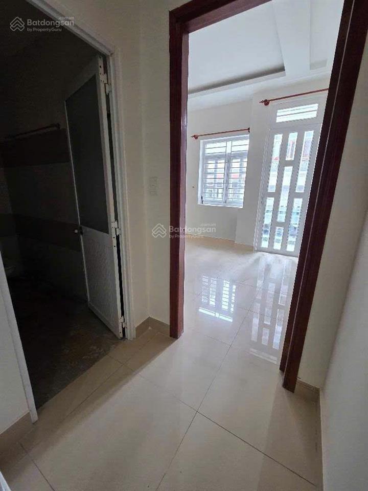 Mtkd tên lửa đường 12m  4 tầng  chỉ 7.2 tỷ