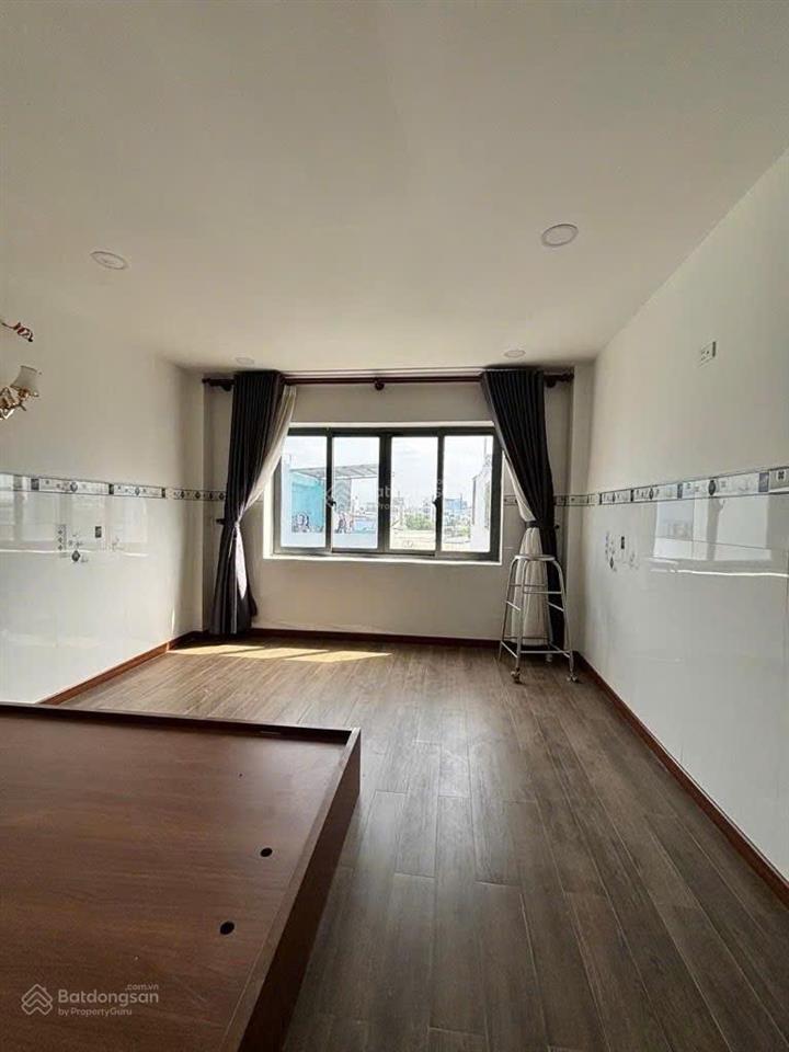 Nhà 5 tầng  52 m2 (4x13m)  không lg hẻm ô tô  gần aeon tên lửa 6pn. chủ nhiệt bán giảm còn 5.95