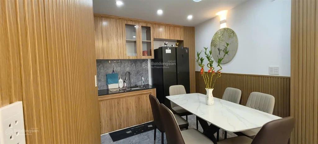 Siêu phẩm 5 tầng full nội thất giáp khu tên lửa hxh nhà mới 100%