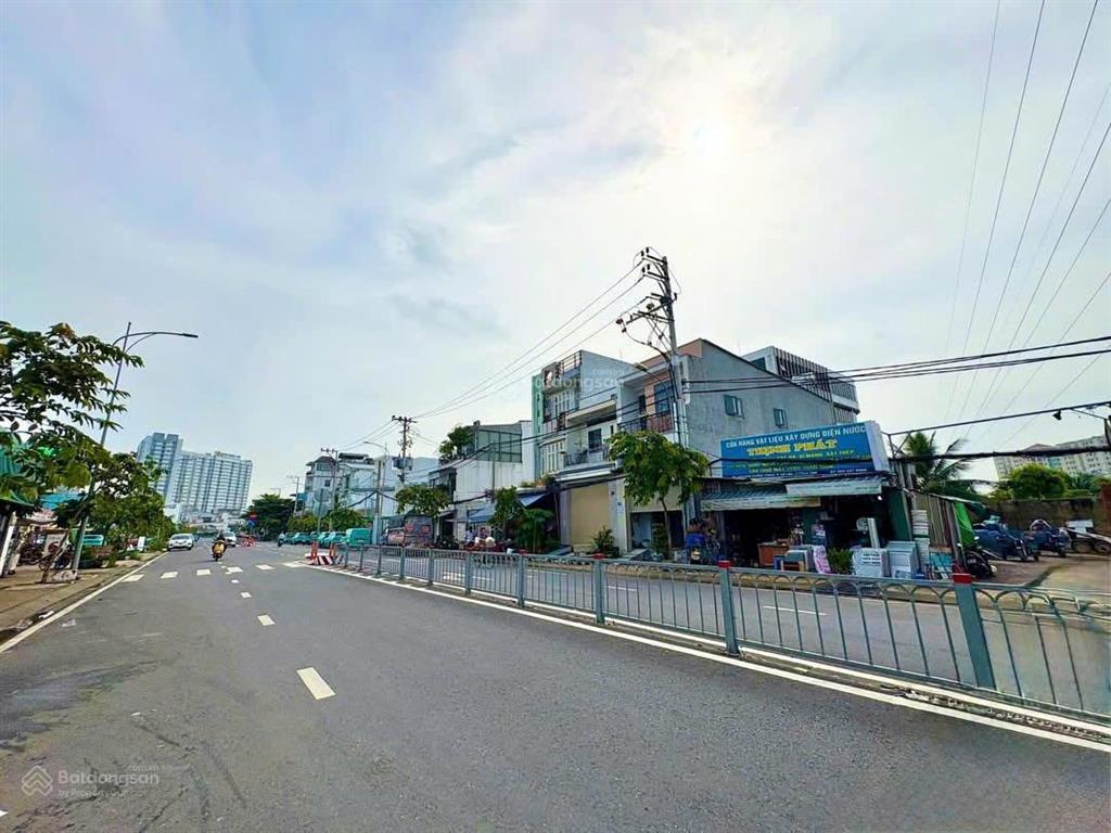 Chủ giảm giá chốt gấp đất nở hậu 100m gần aeon mall bình tân chỉ nhỉnh 5 tỷ