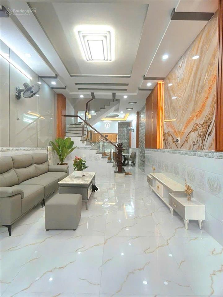Giảm giá còn 6.98 tỷ nhà mới 4 tầng ngay chợ da sà, giáp quận 6