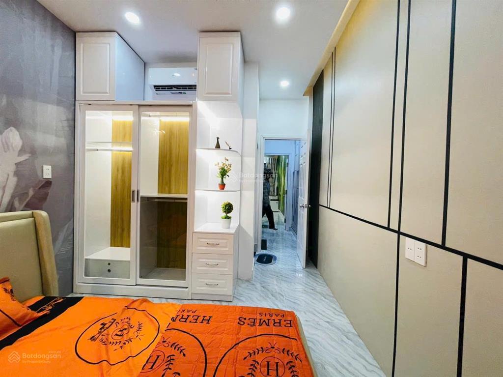 Hàng hiếm khu nguyễn tri phương, q10 gần bv hòa hảo. 68m2 xây 3 tầng kiên cố, hẻm 6m