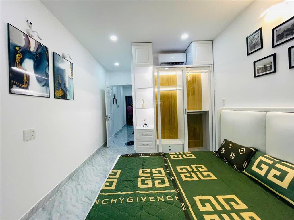 Hàng hiếm khu nguyễn tri phương, q10 gần bv hòa hảo. 68m2 xây 3 tầng kiên cố, hẻm 6m