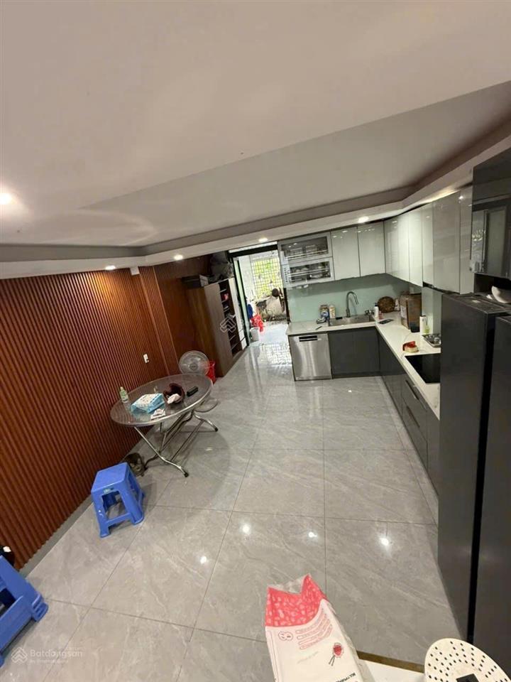 Sở hữu nhà 80m2 hẻm 5m xô viết nghệ tĩnh  gần q1, landmark 81. xây 4 tầng, sổ sẵn