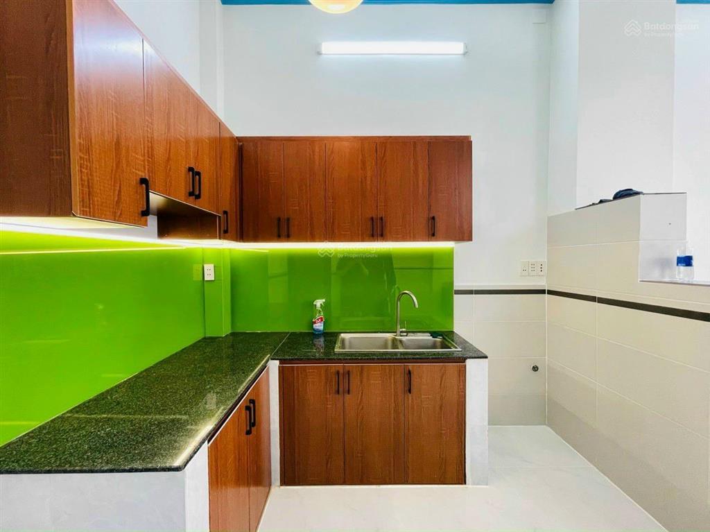 Oto tới tận cửa, nhà 34m2 trần quốc tuấn, gò vấp gần sân bay. xây 2 tầng, shr. kẹt bán 1 tỷ 560