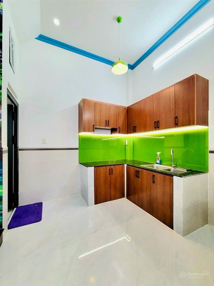 Oto tới tận cửa, nhà 34m2 trần quốc tuấn, gò vấp gần sân bay. xây 2 tầng, shr. kẹt bán 1 tỷ 560