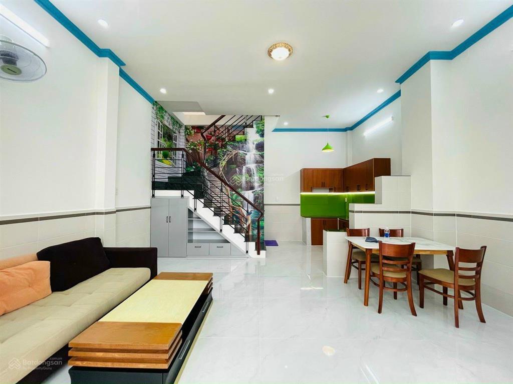 Oto tới tận cửa, nhà 34m2 trần quốc tuấn, gò vấp gần sân bay. xây 2 tầng, shr. kẹt bán 1 tỷ 560