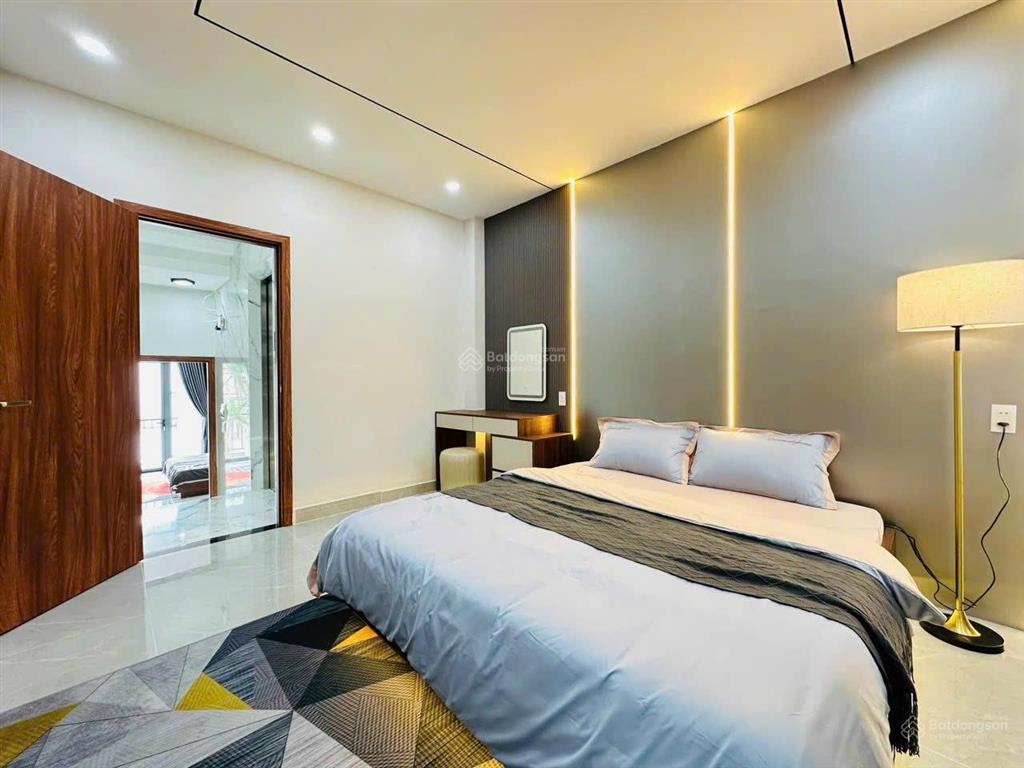 Nhà đẹp đào duy anh, phú nhuận 64m² xây 3 tầng  5pn 4wc  full nội thất. sổ sẵn