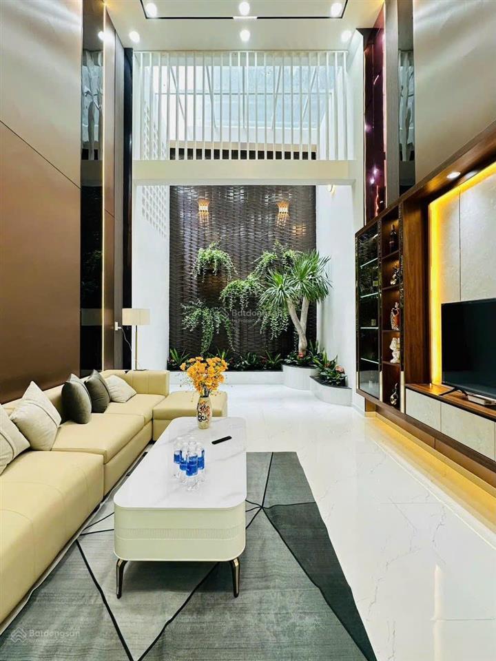 Nhà đẹp đào duy anh, phú nhuận 64m² xây 3 tầng  5pn 4wc  full nội thất. sổ sẵn