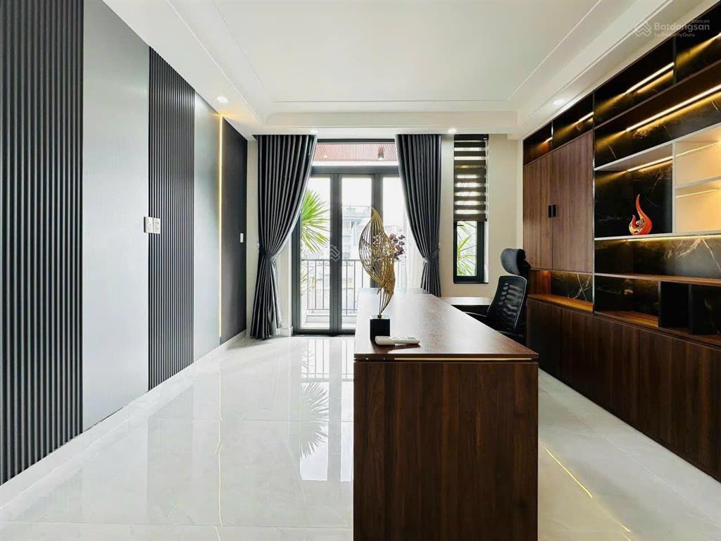 Nhà đẹp đào duy anh, phú nhuận 64m² xây 3 tầng  5pn 4wc  full nội thất. sổ sẵn