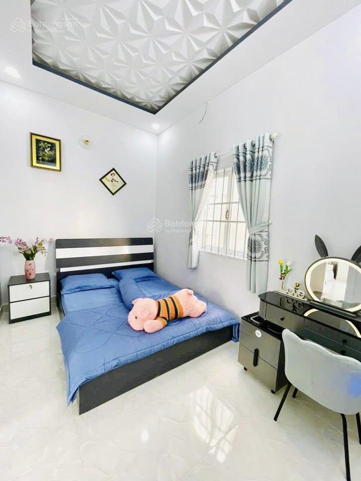 Chủ kẹt bán 2,6 tyt. nhà 40m hẻm ô tô nam kỳ khởi nghĩa, q3 gần grand central. xây 4 tầng  4pn