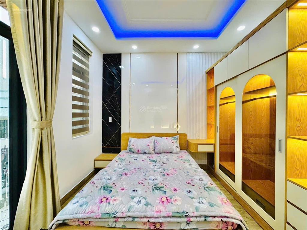 Bán gấp. nhà hẻm xe hơi lê trực, bình thạnh. dt 48,2m2 xây 3 tầng, sổ riêng. gần ung bướu