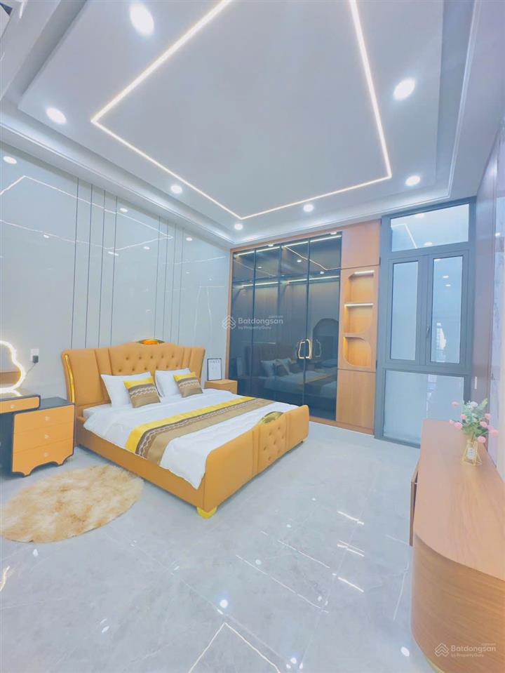 Nhà 59.6m2 lê quang định gần chợ gò vấp, xây 3 tầng, hẻm 6m, sổ hồng riêng