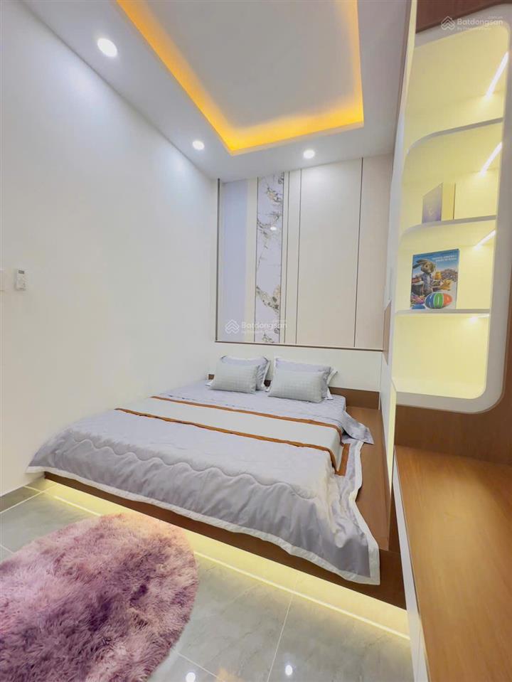 Nhà 59.6m2 lê quang định gần chợ gò vấp, xây 3 tầng, hẻm 6m, sổ hồng riêng