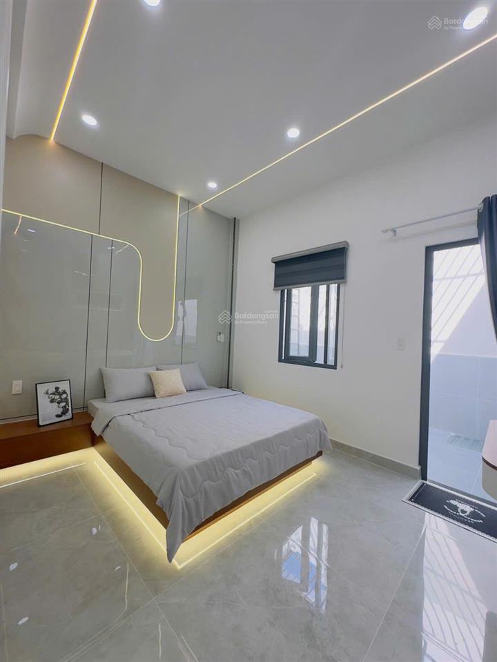 Nhà 59.6m2 lê quang định gần chợ gò vấp, xây 3 tầng, hẻm 6m, sổ hồng riêng