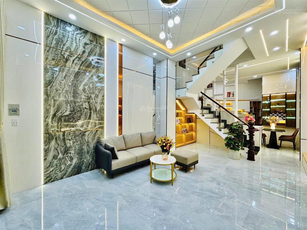 Bán nhà hẻm xe hơi lê trực, bình thạnh 48m² xây 3 tầng 4pn, sổ riêng, giá 5 tỷ 090. gần ung bướu