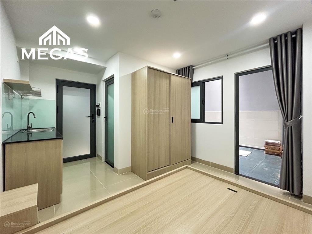 Studio sân riêng nằm ngay ngã tư thủ đức  tăng nhơn phú