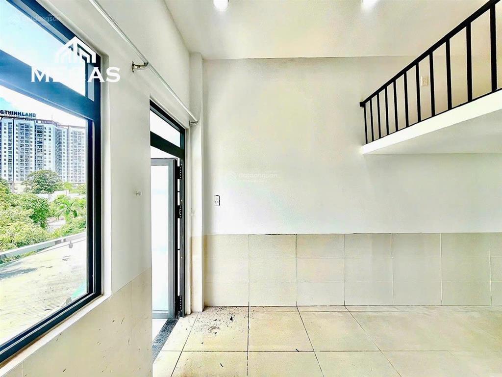 Phòng ban công, tách bếp, ngay đặng văn bi  trường thọ