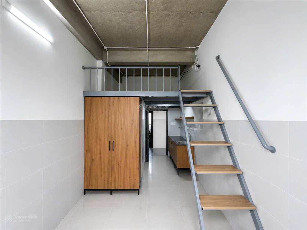 Duplex cửa sổ trời ngay đh sư phạm kĩ thuật ute  lê văn việt